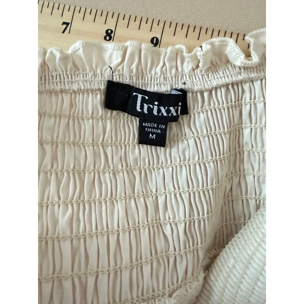 Trixxi Womens Cream Smocked Tiered Midi Dress Black Tie Straps Size M - Picture 4 of 7